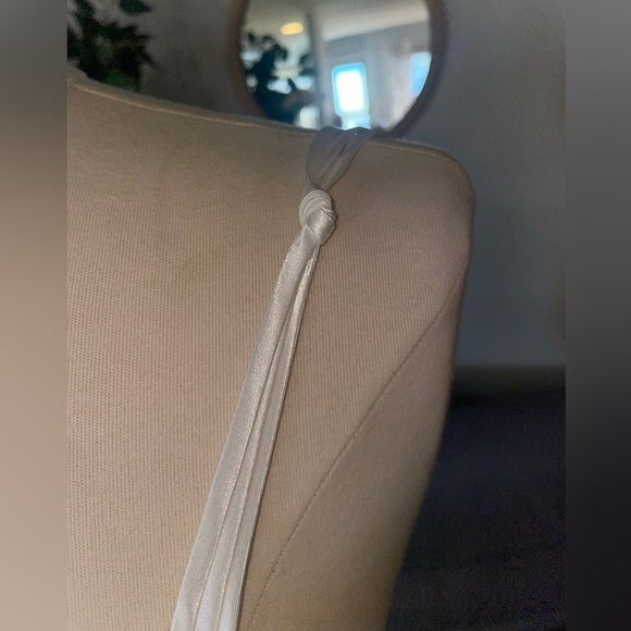 Victoria Secret Gold Label cami size M - Picture 2 of 7